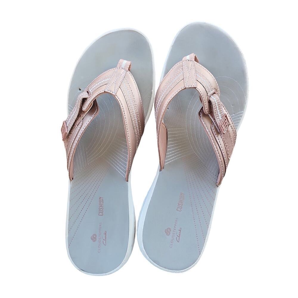 Cloudsteppers By Clarks Sunmaze Daisy Thong Sandal Size 10